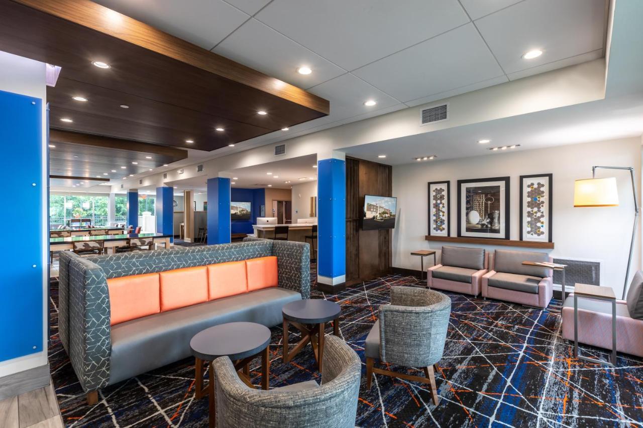 Holiday Inn Express & Suites Greenville S - Piedmont By Ihg Εξωτερικό φωτογραφία