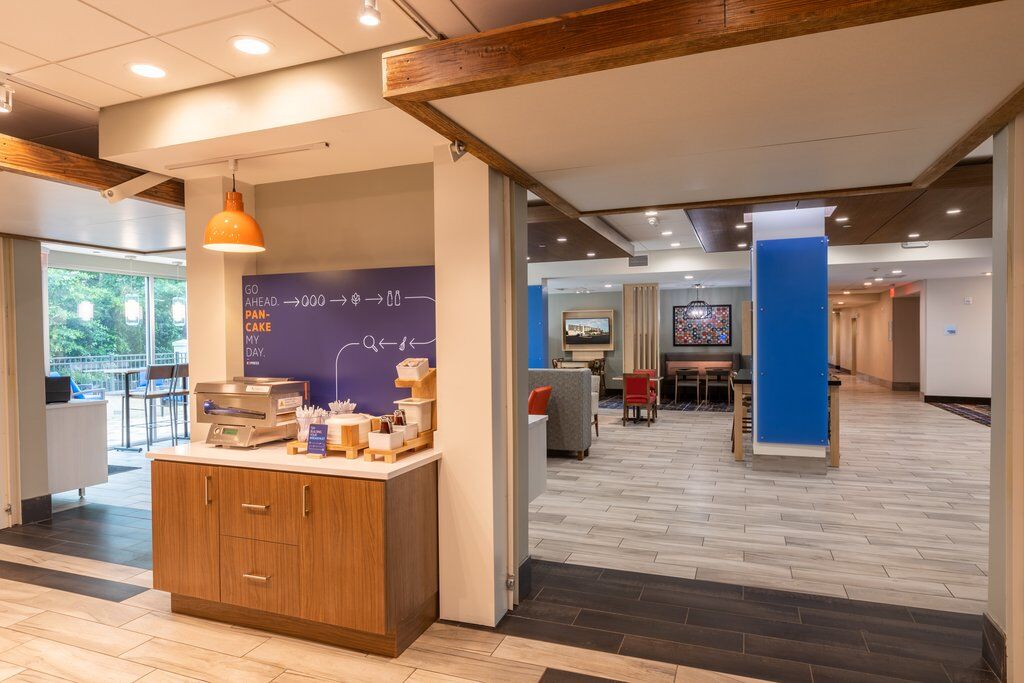 Holiday Inn Express & Suites Greenville S - Piedmont By Ihg Εξωτερικό φωτογραφία