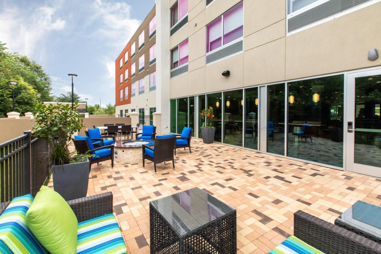 Holiday Inn Express & Suites Greenville S - Piedmont By Ihg Εξωτερικό φωτογραφία
